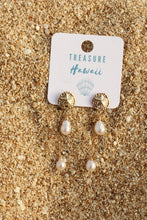 Load image into Gallery viewer, Ocean Charmed Duet Earrings- Sand Dollar