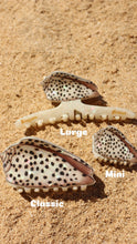 Load image into Gallery viewer, Flea Cone Claw Clip