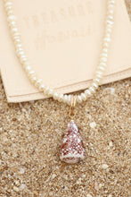 Load image into Gallery viewer, Penniform Pearl Necklace