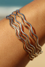 Load image into Gallery viewer, Nalu Bangle