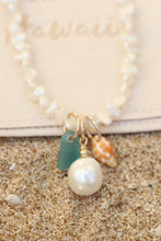 Load image into Gallery viewer, Pearl Muse Necklace