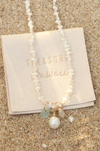 Load image into Gallery viewer, Pearl Muse Necklace