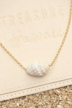Load image into Gallery viewer, Floating Shell Necklace
