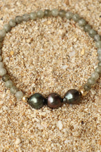 Load image into Gallery viewer, Tahitian Pearl Bracelet
