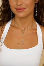 Load image into Gallery viewer, Hoku Necklace
