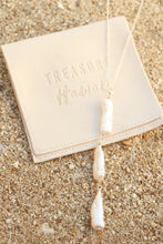 Load image into Gallery viewer, Pearl Lariat

