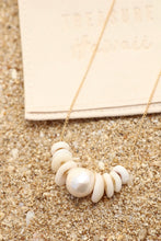 Load image into Gallery viewer, Puka Necklace - Pearl
