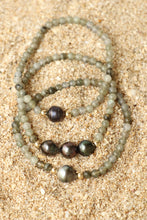 Load image into Gallery viewer, Tahitian Pearl Bracelet
