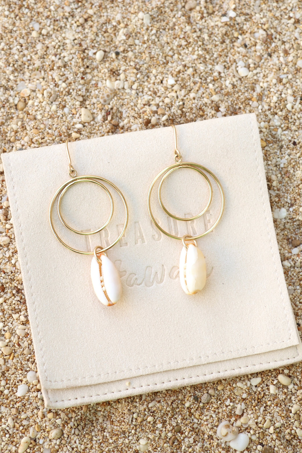 Seashell Hoops