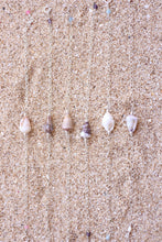 Load image into Gallery viewer, Seashell Bracelet
