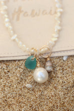 Load image into Gallery viewer, Pearl Muse Necklace
