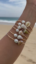 Load and play video in Gallery viewer, Seashell Bangle with White Edison Pearl
