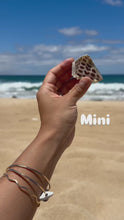 Load and play video in Gallery viewer, Hebrew Claw Clip
